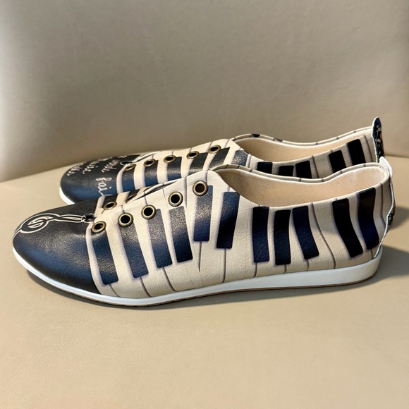 GOBY Piano Ballerinas Shoes. Size EU 38/US 7.5. - Picture 7 of 15